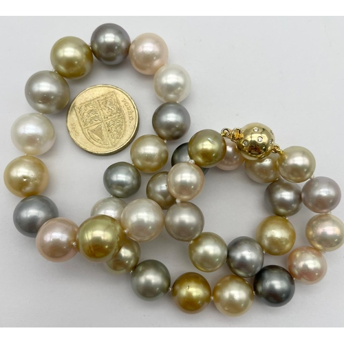 235 - A Tahitian South Sea Multicolour Pearl Necklace with a 14K Yellow Gold and Diamond Ball Clasp. Pearl... 