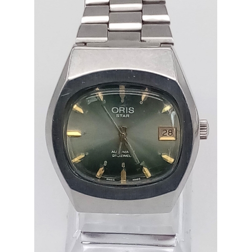 163 - A Vintage Oris Automatic Gents Watch. Stainless steel strap and case - 38mm. Metallic green dial wit... 