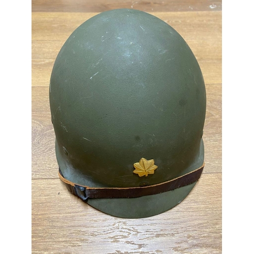 372 - A WW2 USA M1 Helmet with Capac Liner. Worn by officer (major) rank. Ref: ML 141.