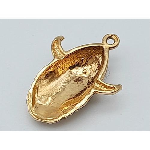 469 - 9K YELLOW GOLD VIKING HEAD CHARM / PENDANT 1.9G