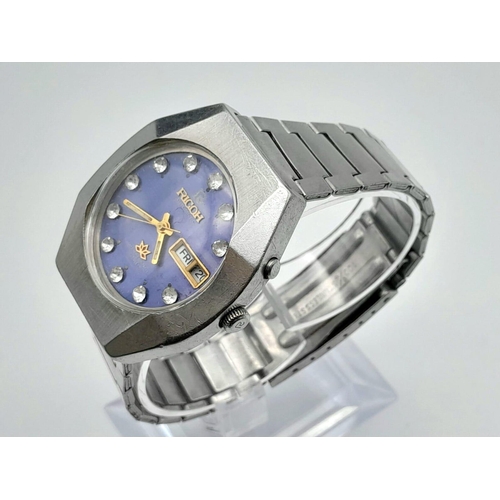 1625 - A Vintage Ricoh Automatic 21 Jewel Gents Watch. Stainless steel strap and case - 37mm. Blue dial wit... 