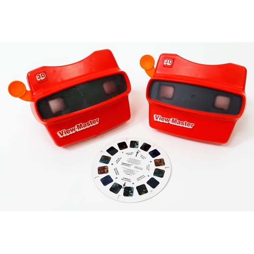 1631 - A Pair of Viewmaster Toys with Four View Packs Including Tom and Jerry!