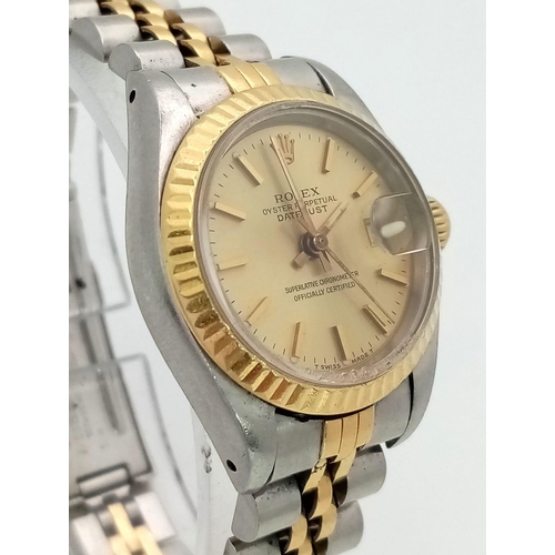 470 - A LADIES BI-METAL ROLEX OYSTER PERPETUAL DATEJUST WITH GOLDTONE DIAL .  26mm THE CLASSIC ROLEX!