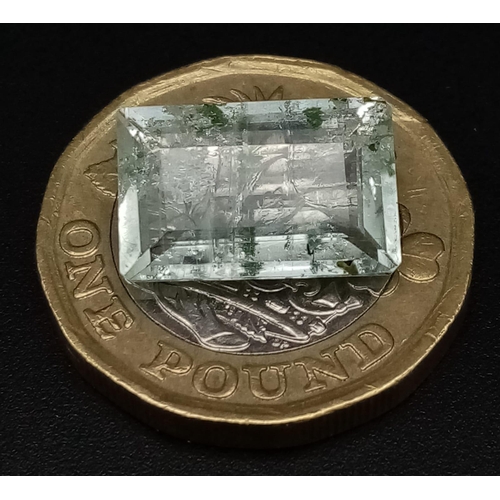 426 - A 5.32Ct Faceted Aquamarine in Square Shape. IDT Certified.