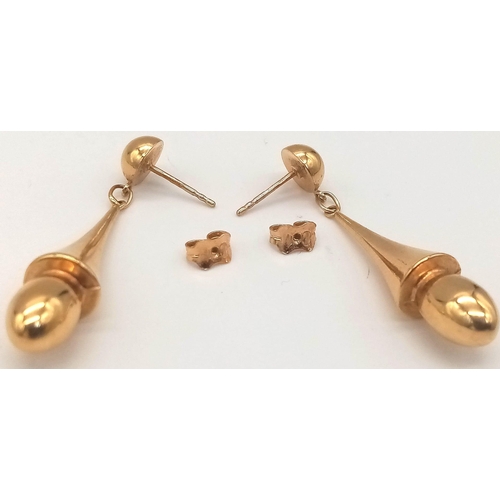 60 - A Pair 9K Yellow Gold Cornet Drop Earrings. 4cm drop. 3.6g total weight.