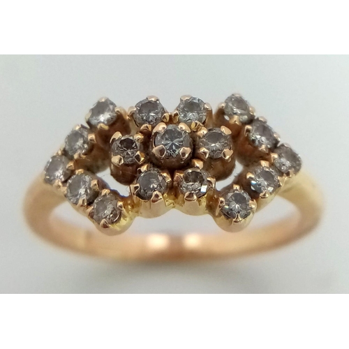 20 - 18K YELLOW GOLD DIAMOND FANCY CLUSTER RING.  0.35CT DIAMOND. TOTAL WEIGHT 3.1G.  SIZE M