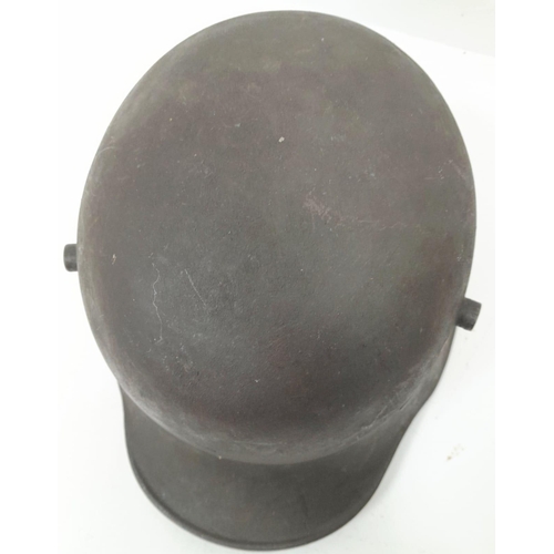 82 - WW1 German M18 Stahlhelm Helmet and Liner.