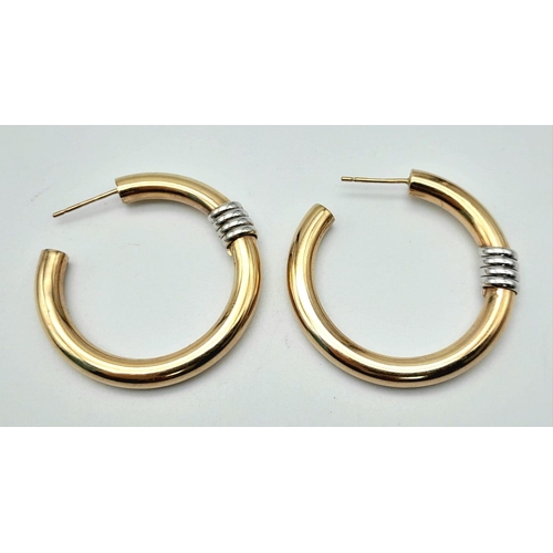 423 - 9k 2 colour hoop earrings (need butterflies). total weight 5.1g