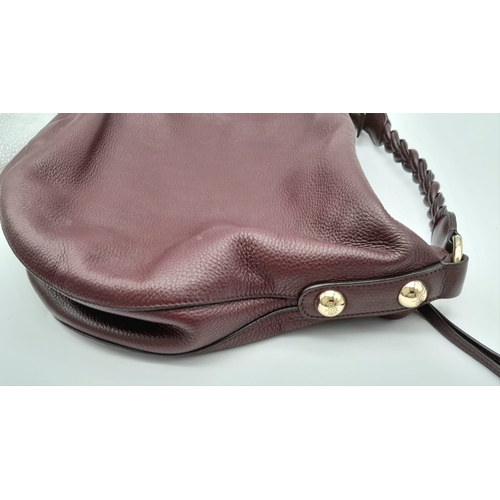 148 - A Genuine Mulberry Daria Hobo leather handbag. Height 46cm, width 38cm, depth 10cm. Dust bag include... 