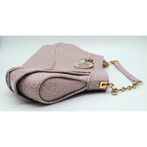 212 - A VERSACE OLD ROSE CROC EMBOSSED LEATHER SHOULDER BAG. GOLD TONE HARDWARE INCLUDING VERSACE CHARM AN... 