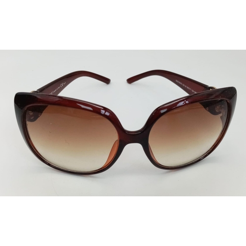 458 - A Pair of Vintage Gucci 3170 Sunglasses. Comes Complete with All Original box, paperwork and Special... 