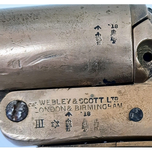 89 - WW1 British 1916 Dated Webley and Scott Flare Pistol. With current de-activation certificate.