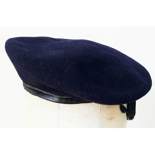 363 - WW2 Royal Armoured Corps Beret. Leather strip over the inner vents.