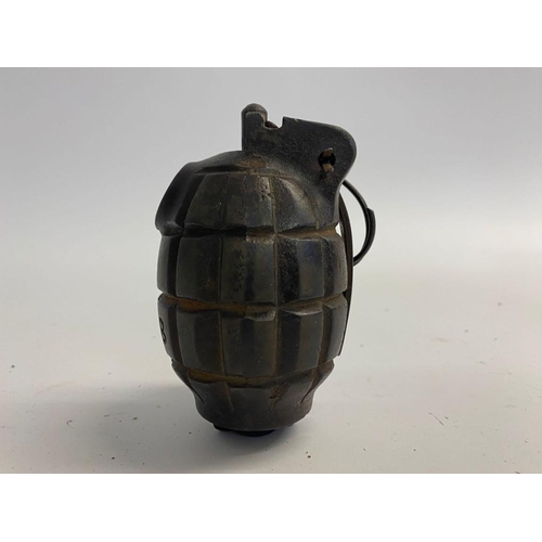 273 - An Inert WW2 British No. 23 Mills Rifle Grenade with D and B Marking. Mainland UK shipping only. ML ... 