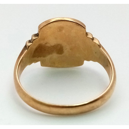 85 - A Vintage 9K Yellow Gold Signet Ring. Size P. Comes with original presentation box. 5.12g weight.