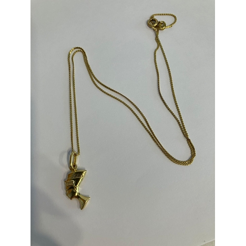 125 - 18 carat GOLD NEFERTITI PENDANT mounted on an 18 carat YELLOW GOLD CHAIN NECKLACE. 3.18 grams. Gold ... 