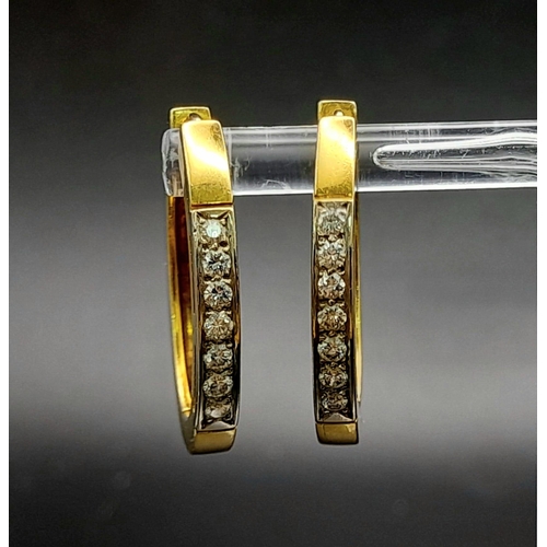 102 - A PAIR OF 18K YELLOW GOLD 0.40CT DIAMOND SET EARRINGS. TOTAL WEIGHT 10.8G.