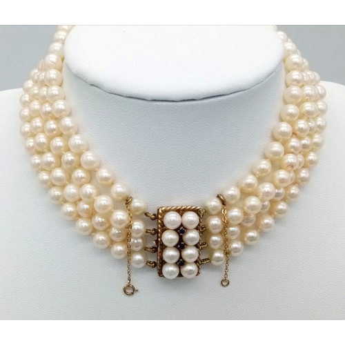 170 - Pearl Heaven! A Four Row Natural Pearl Choker Necklace with a 9K Gold and Sapphire Clasp - 24/26cm (... 