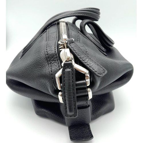 115 - A Givenchy Black Grained Leather Nightingale Shoulder Bag. Come with a detachable shoulder strap. Si... 