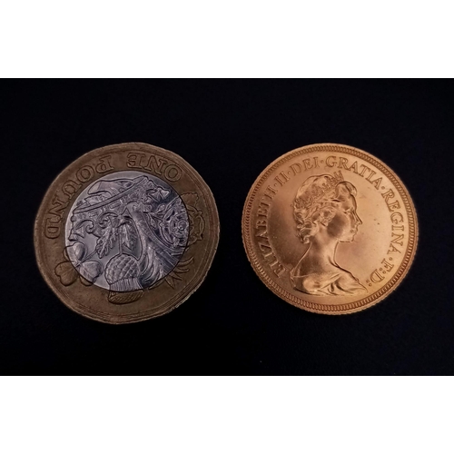 1 - A 1981 22k Gold Elizabeth II Full Sovereign. Comes in original case. EF but please see photos.