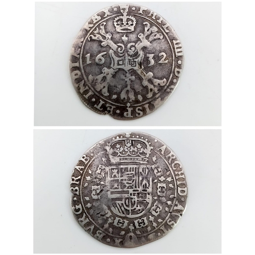 267 - A 1632 Spanish Netherlands BRABANT Patagon Silver Hammered Coin. Please see photos for conditions.