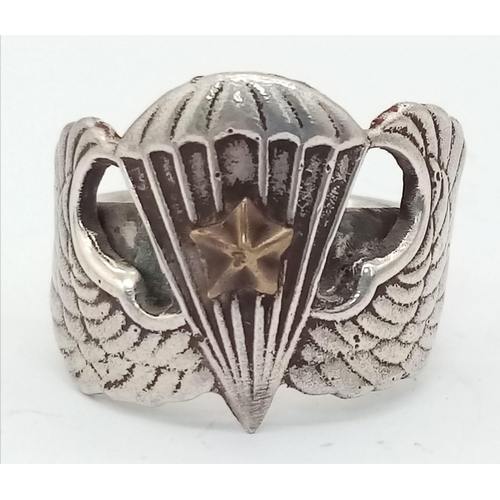 705 - WW2 American Silver Paratroopers Ring with 1 Combat Star Wings made by Morrie Luxembourg New York.