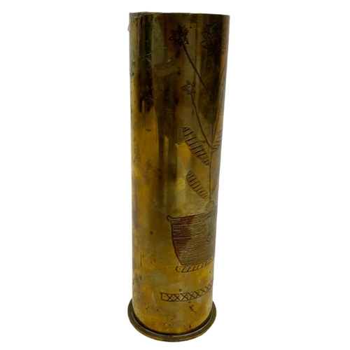 1021 - INERT WW1 German Trench Art Shell Case Vase. Mainland UK Shipping Only.