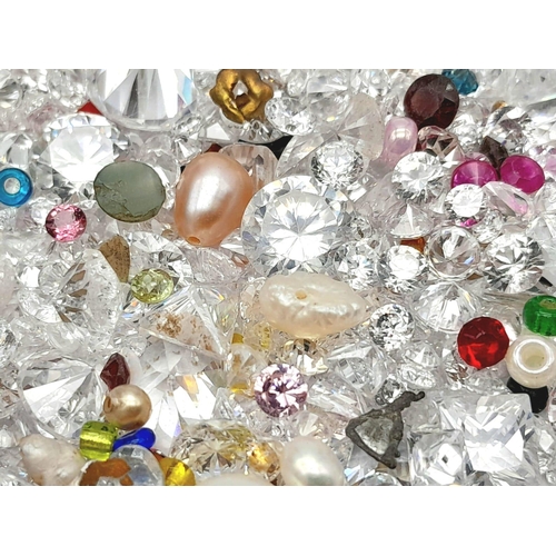 1012 - A parcel of 186.9ct loose mixed gemstones, cz's and beads. Ref: 7117