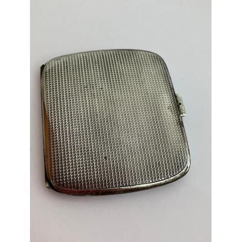 532 - Antique Art Deco SOLID SILVER CIGARETTE CASE. Having clear hallmark for Deakin and Francis, Birmingh... 