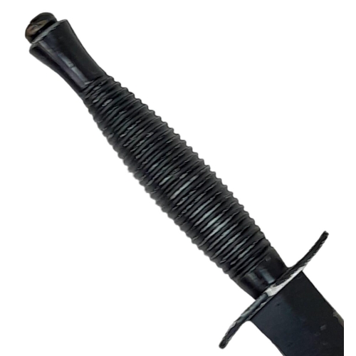 688 - A Vintage Black Coated Service Used Fairbairn Sykes Design Commando Dagger. 

29cm Length.