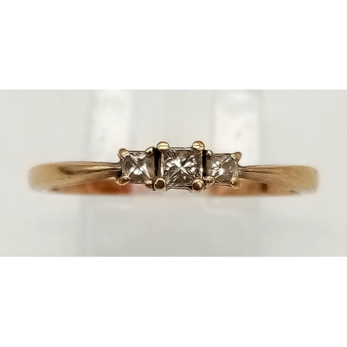 300 - 9K YELLOW GOLD DIAMOND 3 STONE RING PRINCESS CUTS 0.35CT 

WEIGHT: 1.8G 
SIZE T