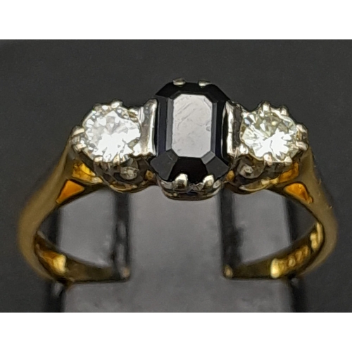 257 - 18K YELLOW GOLD DIAMOND & SAPPHIRE 3 STONE RING 0.40CT DIAMONDS 0.30CT SAPPHIRE 

WEIGHT: 2.5G 
SIZE... 