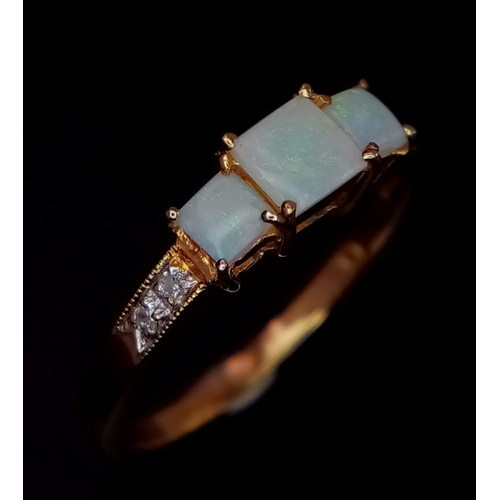 335 - 18K YELLOW GOLD DIAMOND & OPAL RING 

WEIGHT: 2G 
SIZE L