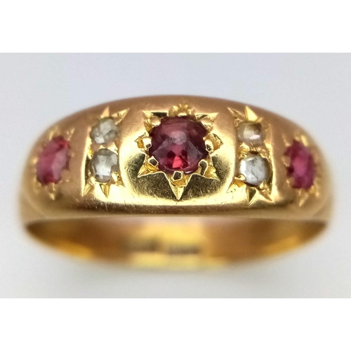 468 - 18K YELLOW GOLD VINTAGE DIAMOND & RUBY RING

WEIGHT: 2.5G 
SIZE N