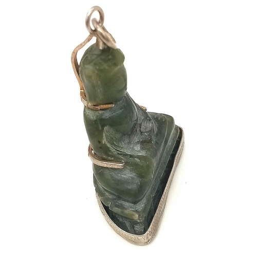 489 - LARGE BUDDHA GREEN STONE BELIVED TO BE JADE PENDANT 

WEIGHT: 21.3G