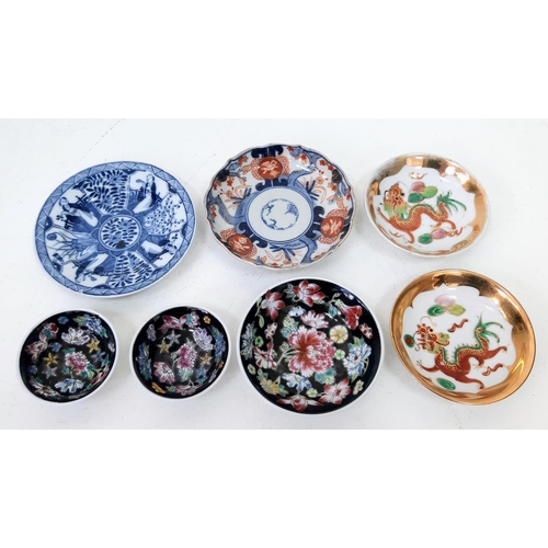 543 - A Selection of Seven Mid-19th Century Chinese Sauce Bowls/Dishes.