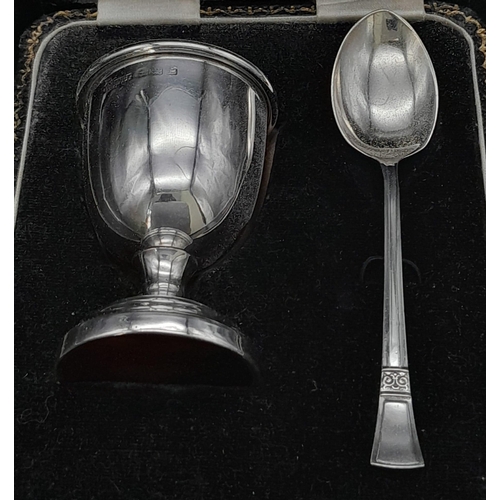 653 - A Vintage Sterling Silver Eggcup and Spoon. In original fitted case - a great gift for any boiled eg... 