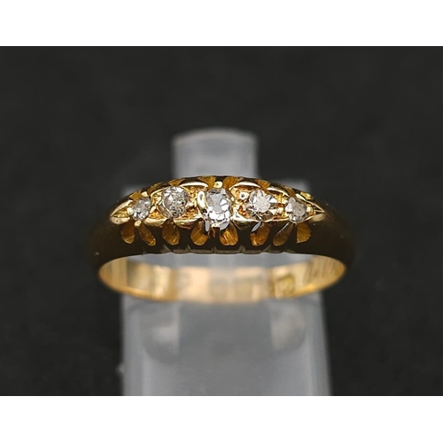 211 - 18K YELLOW GOLD ANTIQUE DIAMOND 5 STONE RING 0.25CT 

HALLMARKED CHESTER 1919 
WEIGHT: 3.7G