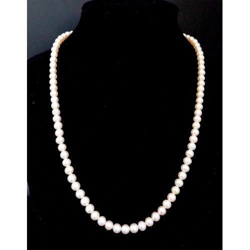 693 - 14K YELLOW GOLD CLASPED REAL PEARL NECKLACE 

46CM IN LENGTH.