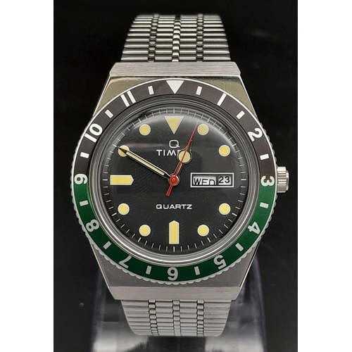 723 - An Unworn Q Timex Reissue.

38mm Stainless Steel case, Black & Green Bezel model.

Comes in presenta... 