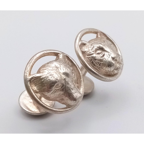 1022 - STERLING SILVER TIGERS HEAD & BEARS HEAD CUFFLINKS 

WEIGHT: 21.5G