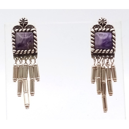 899 - Vintage Sterling Silver Amethyst Set Earrings, 3.5cm Drop. 

Set with 8mm Square Cut Amethyst.