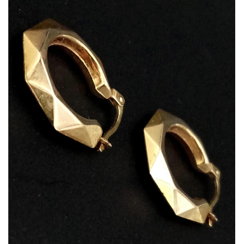 571 - A 9K Yellow Gold Pair of Creole Earrings. 1.8g total weight.