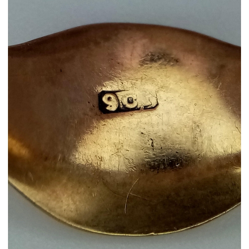 589 - A Vintage 9K Yellow Gold Signet Ring. Size M/N. 2.05g weight.