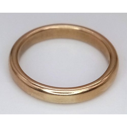 613 - A Vintage 9K Yellow Gold Band Ring. Size J. 2.65g weight.