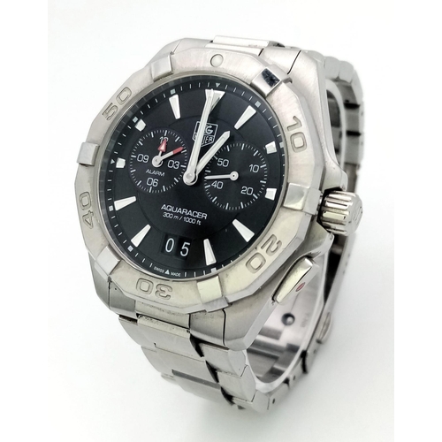 1143 - A Tag Heuer Aquaracer 300m Quartz Chronograph Gents Watch. Stainless steel strap and case - 40.5mm. ... 