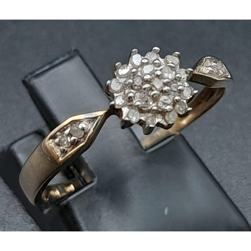 763 - 9kt Yellow Gold Diamond Cluster Ring.
1.4g
Size: Q