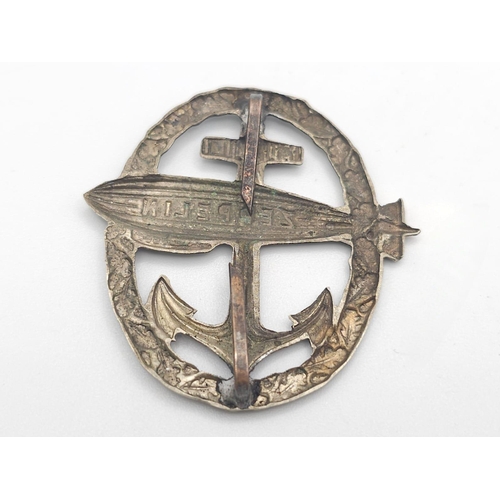 788 - Circa 1930’s German Zeppelin Crew Cap Badge.