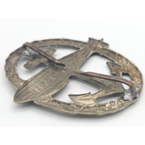 788 - Circa 1930’s German Zeppelin Crew Cap Badge.