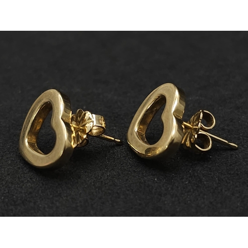 83 - A CLASSIC PAIR OF TIFFANY & CO 18K YELLOW GOLD HEART STUD EARRINGS, WITH ORIGINAL TIFFANY & CO BUTTE... 